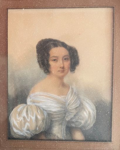 null ECOLE FRANCAISE du XIXe siècle 

Portrait d'une élégante 

Pastel 

15 x 12...