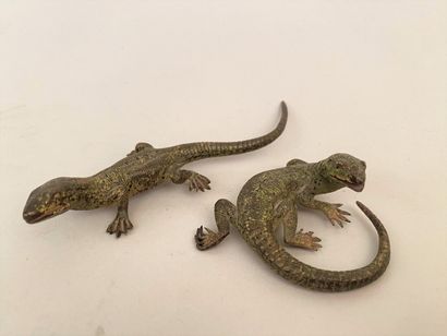 null TWO VIENNA BRONZES showing small lizards

Proofs in bronze with gilt patina

L.:...