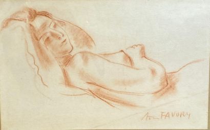 null André FAVORY (1888-1937) 

Femme allongée 

Sanguine signée en bas à droite...