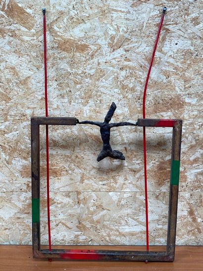 null RAURICH

Out painting

Bronze, metal and steel wall sculpture. 

Height: 45...