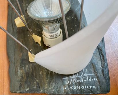 null J. GASTALDO

Kohouta

Lamp-Sculpture representing flames in white plexiglass...