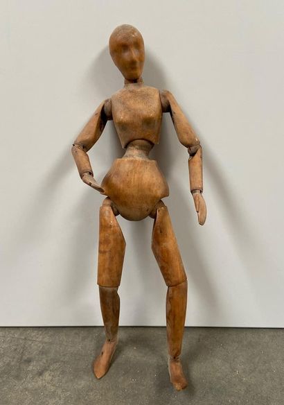 null ARTIST'S MANNEQUIN in articulated wood. 

In the state. 

Height: 48 cm