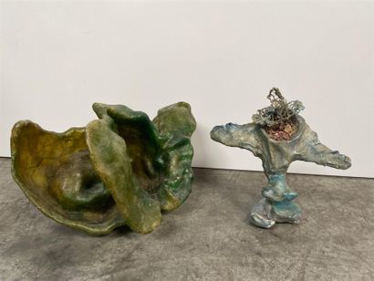 null Deux sculptures en composition

Haut. 30 cm