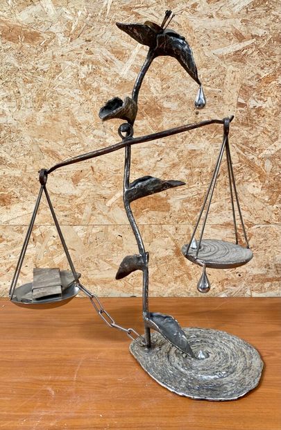 null CONTEMPORARY SCHOOL

Scale

Proof in bronze with silver patina. 

Height 56,5...
