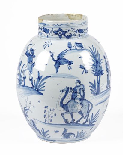 null NEVERS

Earthenware ovoid vase with blue monochrome decoration of a soldier,...
