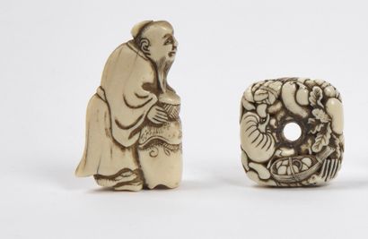 null JAPON - Epoque EDO (1603 - 1868)

Deux netsuke en ivoire : manju représentant...