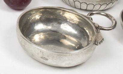 null A plain silver WINE CUP, the handle serpentiform, marked on the edge "F.MAINDRON".

FONTENAY...