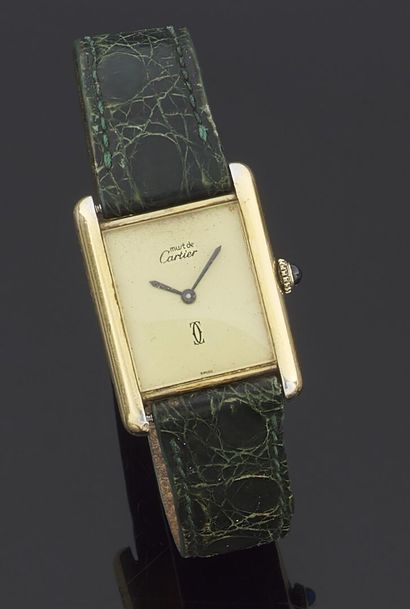 null MUST OF CARTIER 

Tank

Mid-size wristwatch in silver. Rectangular case, screw...