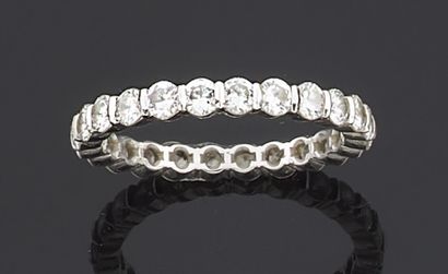 null ALLIANCE in white gold 750 thousandth and platinum 850 thousandth entirely set...