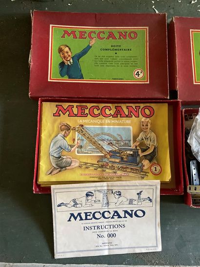 null Quatre boîtes de jeux MECCANO. Paris années 1940.

(en l'état)