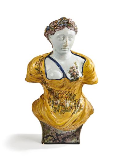 null ROUEN OR LILLE

Large earthenware bust representing a woman wearing a dress...
