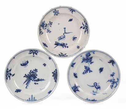 null MOUSTIERS OR MARSEILLE

Three earthenware plates decorated in blue monochrome...