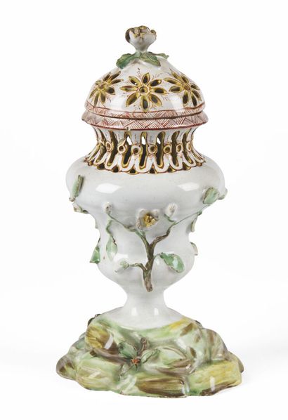 null SCEAUX

An earthenware covered potpourri vase of baluster form resting on a...