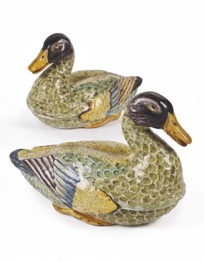 null MARSEILLE

Pair of covered earthenware terrines in the shape of a duck with...
