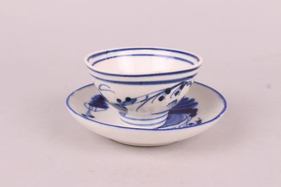null CHANTILLY

Cabaret bowl and its saucer in soft porcelain with blue monochrome...