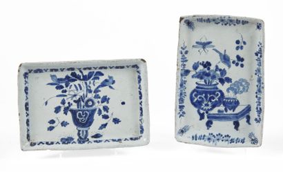 null DELFT

Two rectangular earthenware trays decorated in blue monochrome with flowering...