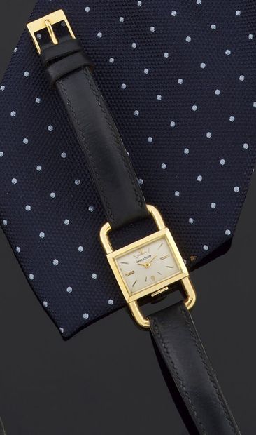 null JAEGER LECOULTRE et HERMES PARIS

Montre bracelet de dame, la montre de forme...