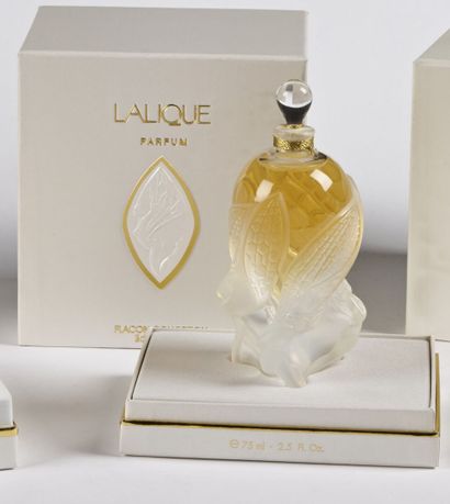 null CRISTAL LALIQUE

Flacon de parfum modèle « Les Elfes », édition limitée 2002....