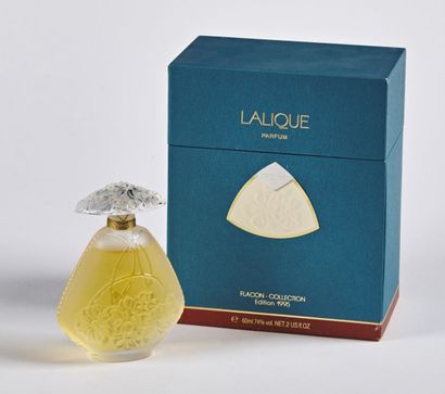 null CRISTAL LALIQUE

Flacon de parfum modèle « Jasmin », édition limitée 1995. 

Épreuve...