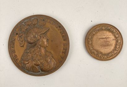 null Médaille en bronze figurant Louis XIV cuirassé et casqué d'après Jean WARIN....