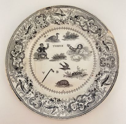 null CHOISY LE ROI

Seven plates in fine earthenware with printed decoration in black...