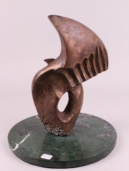 null ECOLE CONTEMPORAINE 

Sculpture 

Epreuve en bronze à patine médaille, annotée...