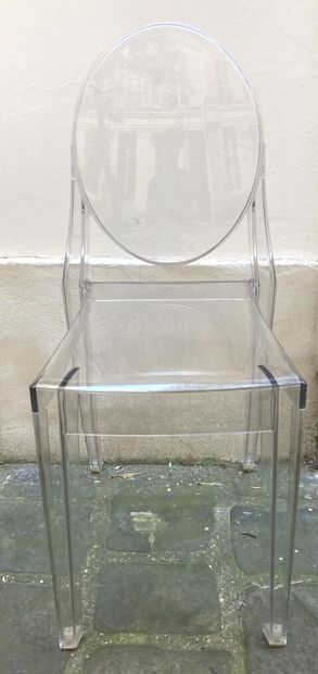 null Philippe STARCK (né en 1949) et KARTELL

Chaise en plexiglass, modèle Victoria...