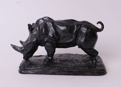 null M. OLIVIER

Rhinocéros

Epreuve en bronze à patine brune, signé sur la terrasse....