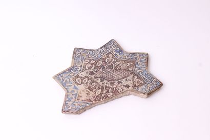 null IRAN

Star-shaped covering tile in siliceous ceramic, decorated with metallic...