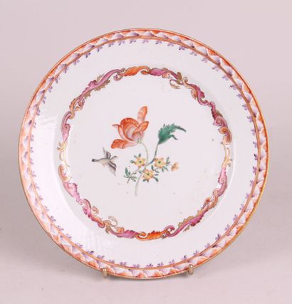 CHINA


Porcelain plate with polychrome decoration...