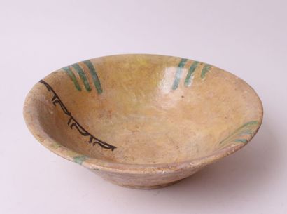 null Abbasid art, 9th century 


Ceramic truncated cone bowl decorated with parallel...