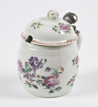 CHINA


Covered mustard pot in porcelain...