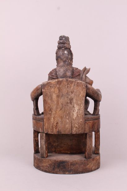 null VIETNAM - 19th century 


Dignitary subject seated on a throne, both feet resting...