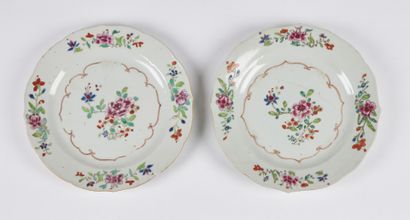 CHINA


Two porcelain plates with polychrome...