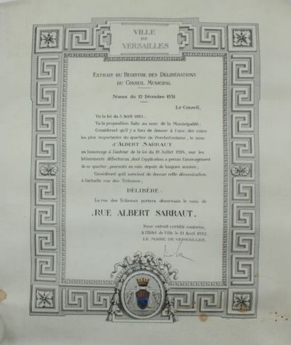 null France 

Lot de diplômes et brevets dont : brevet de chevalier de l'ordre de...