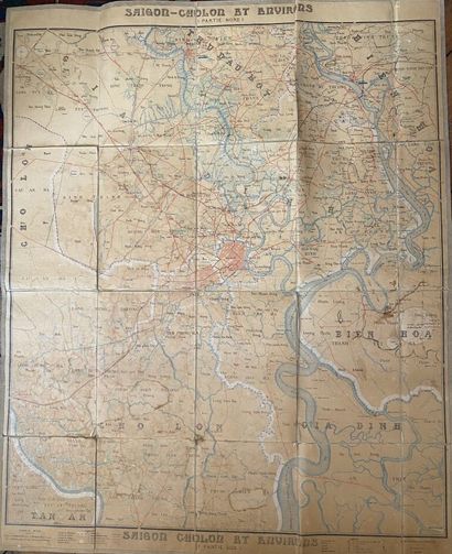 null Ensemble de carte sur l'Indonésie comprenant : Carte des environs de Saigon...