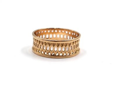 null Ring band in yellow gold 750 thousandths the openwork center.

(Wear).

Turn...