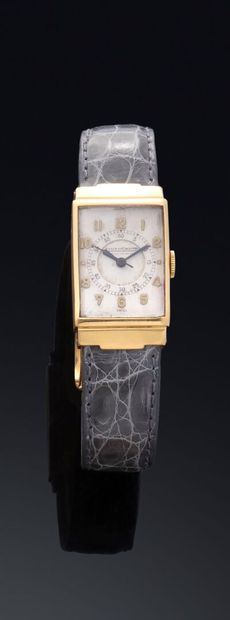 null JAEGER-LECOULTRE

Case No. 89264

Movement No. 131691

18k (750) gold wristwatch....