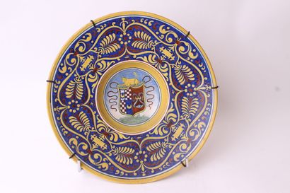 GUBBIO

Earthenware plate with polychrome...