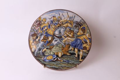 null In the taste of Italian majolica

Round earthenware plate with polychrome decoration...
