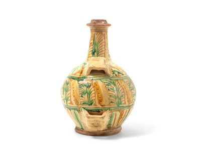 null VENETIA

Glazed earthenware flask in the shape of a bottle with four loops with...