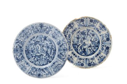 ALBISSOLA 
Two round earthenware dishes decorated...