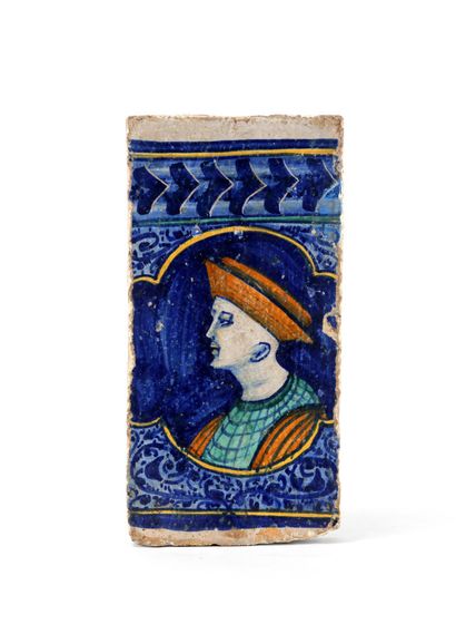 null CASTELLI

Rectangular majolica tile with polychrome decoration of a portrait...