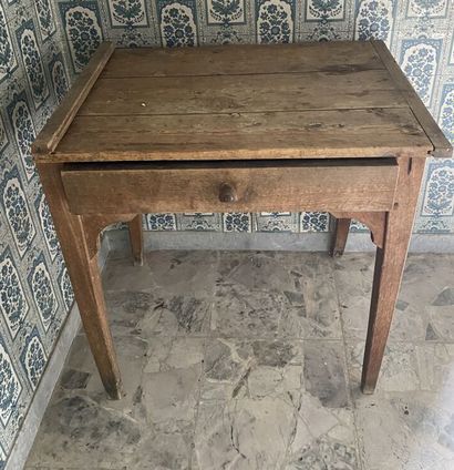 null RUSTIC DESK of farm in natural wood opening with a drawer in belt. 

77 x 77...