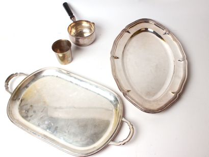 null SET in silver 925 thousandths including a saucepan and a timbale. 

Gross weight...