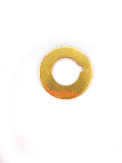 null DINH VAN

Flat ring in yellow gold 750 thousandths. Signed. 

Weight : 2 g.