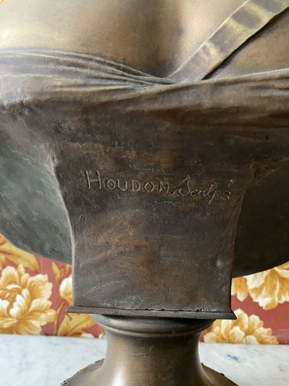 null *D'après Jean Antoine HOUDON (1741-1828)

Buste de Diane chasseresse 

Épreuve...