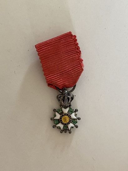 null France, ordre de la Légion d'honneur, lot de quatre étoiles de chevalier en...