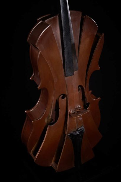 null Fernandez ARMAN (1928-2005)

Sans titre,2004

Épreuve, coupe de violon, en bronze...