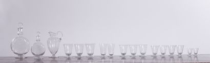 null BACCARAT 
Part of service out of engraved crystal model Michel Ange including...